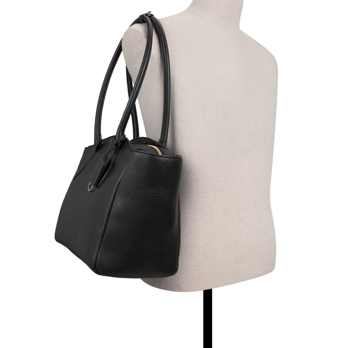 Annabellll - Black - image 3