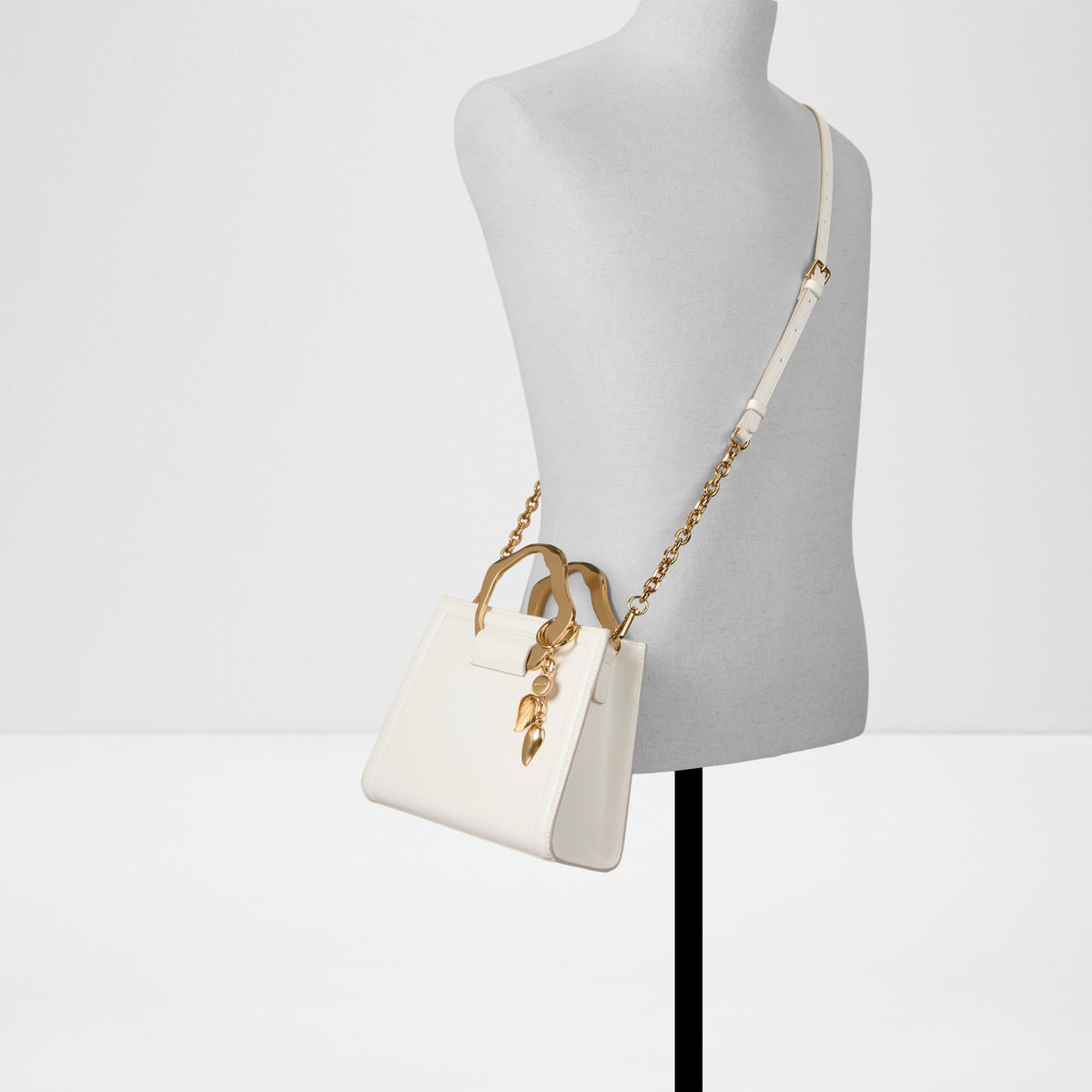 Azerallux - White - image 3
