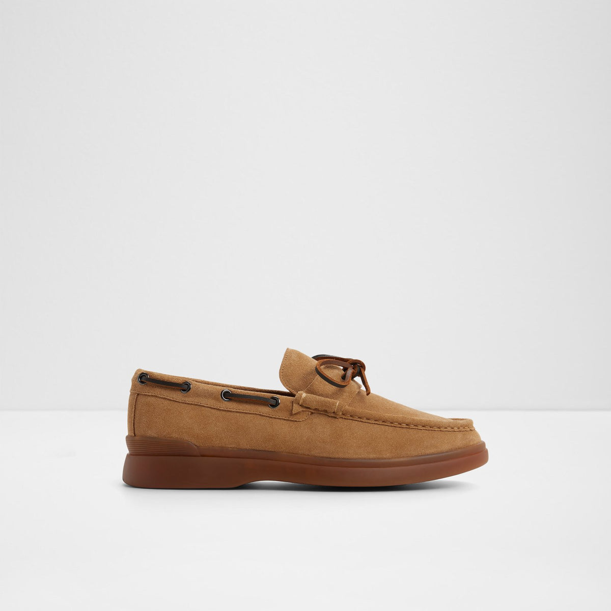 Bazz - CAMEL - square image