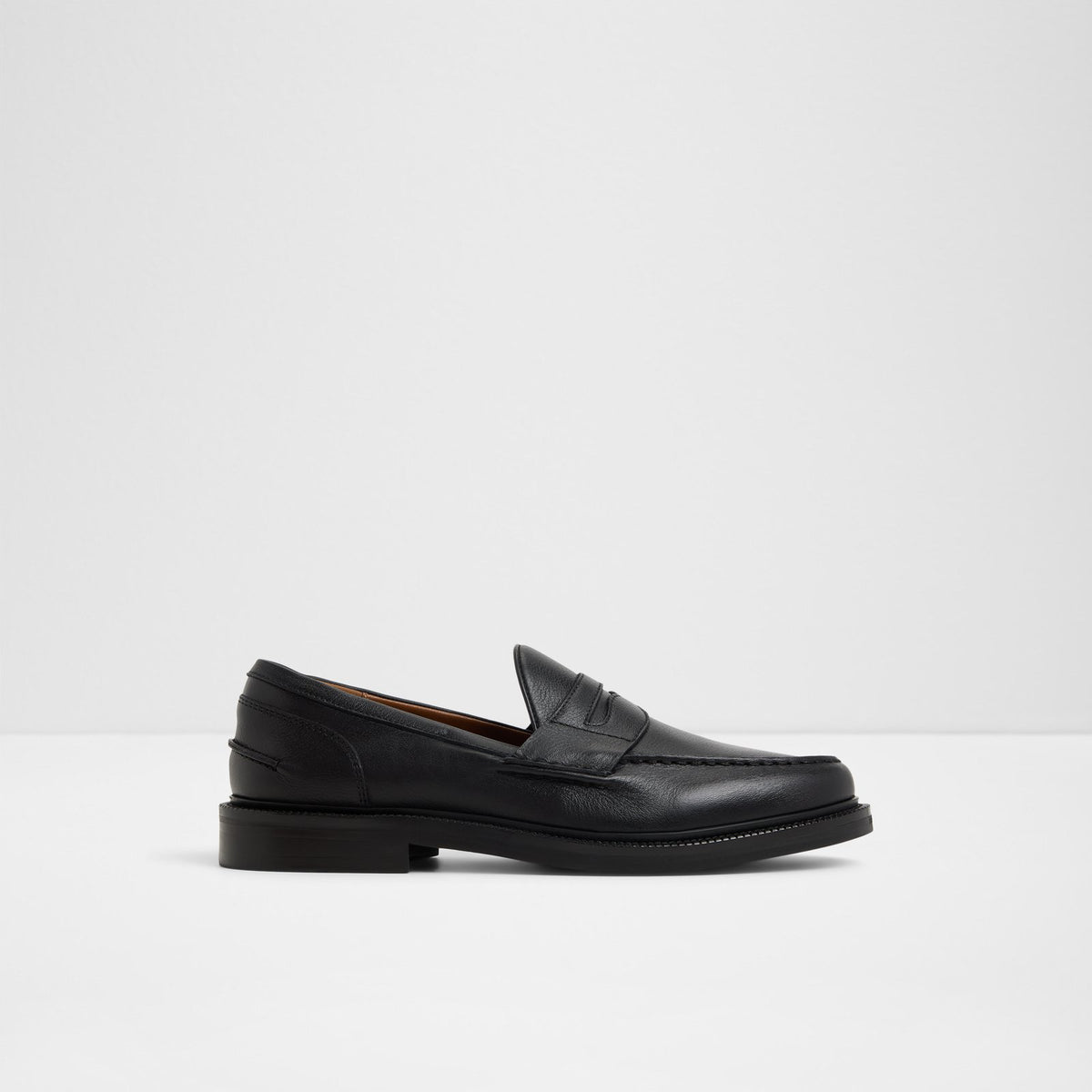 Buckley - Black - square image