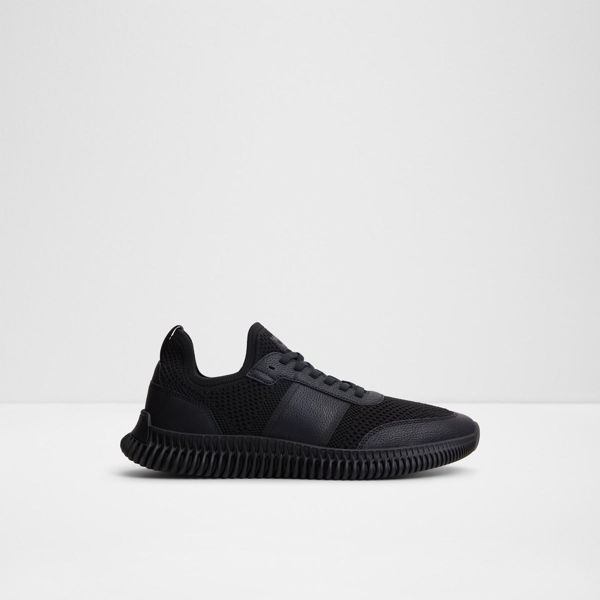 Clampet - Black - square image