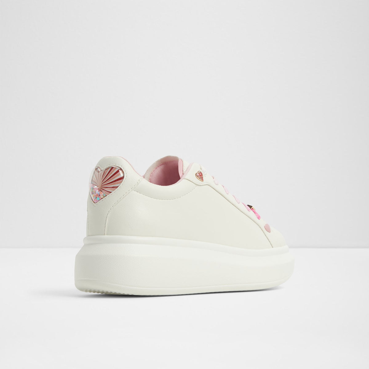 Claudie - Multi - image 1