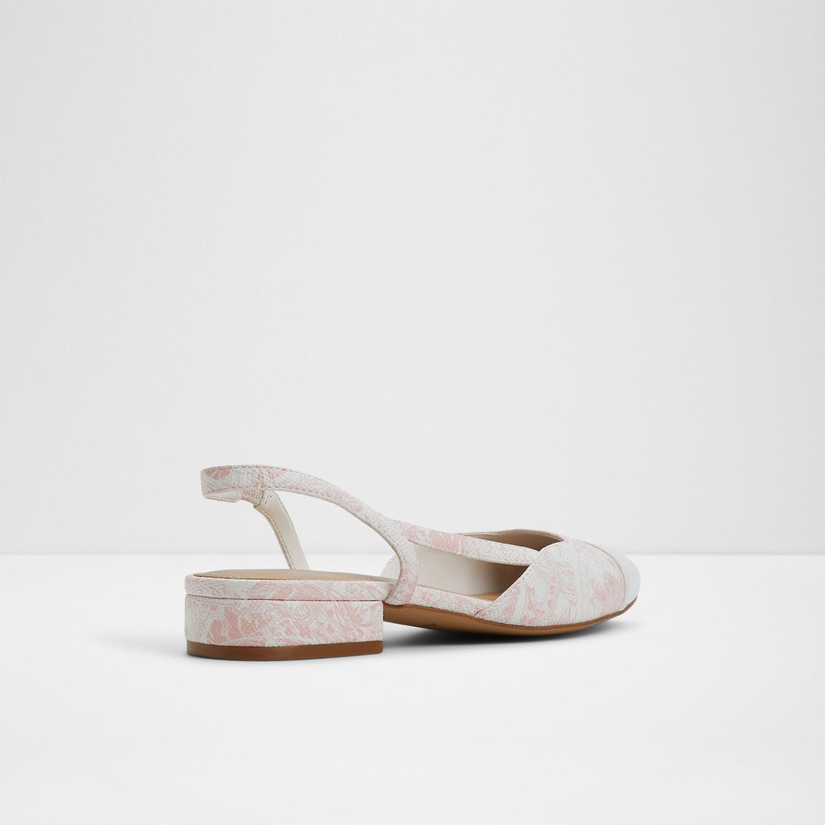 Clementinne - Light Pink (693) - image 1