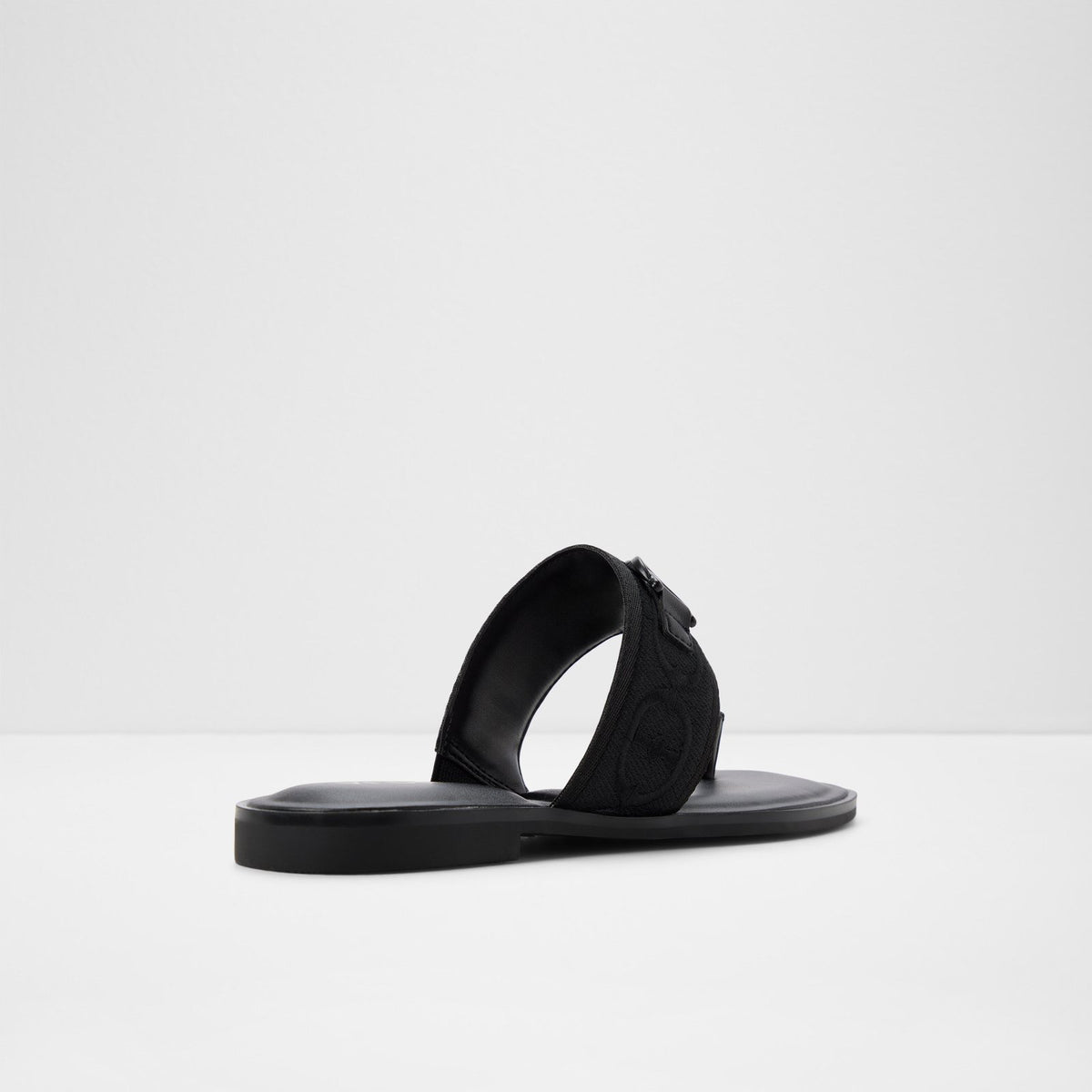 Coralynna - Black - image 1