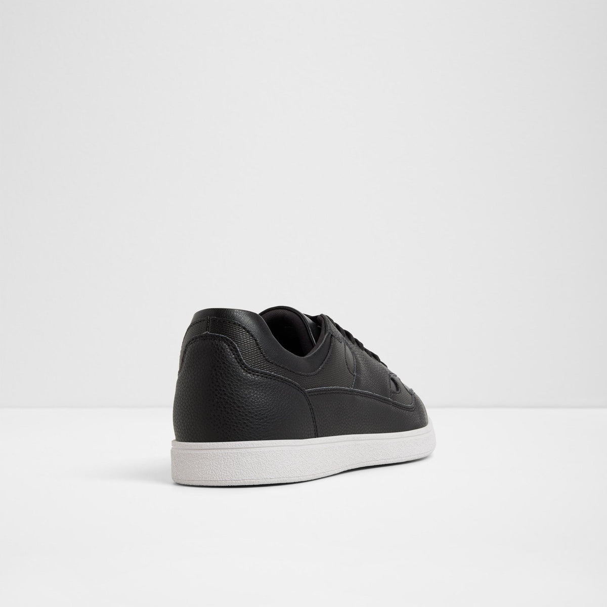 Curtis - Black - image 1