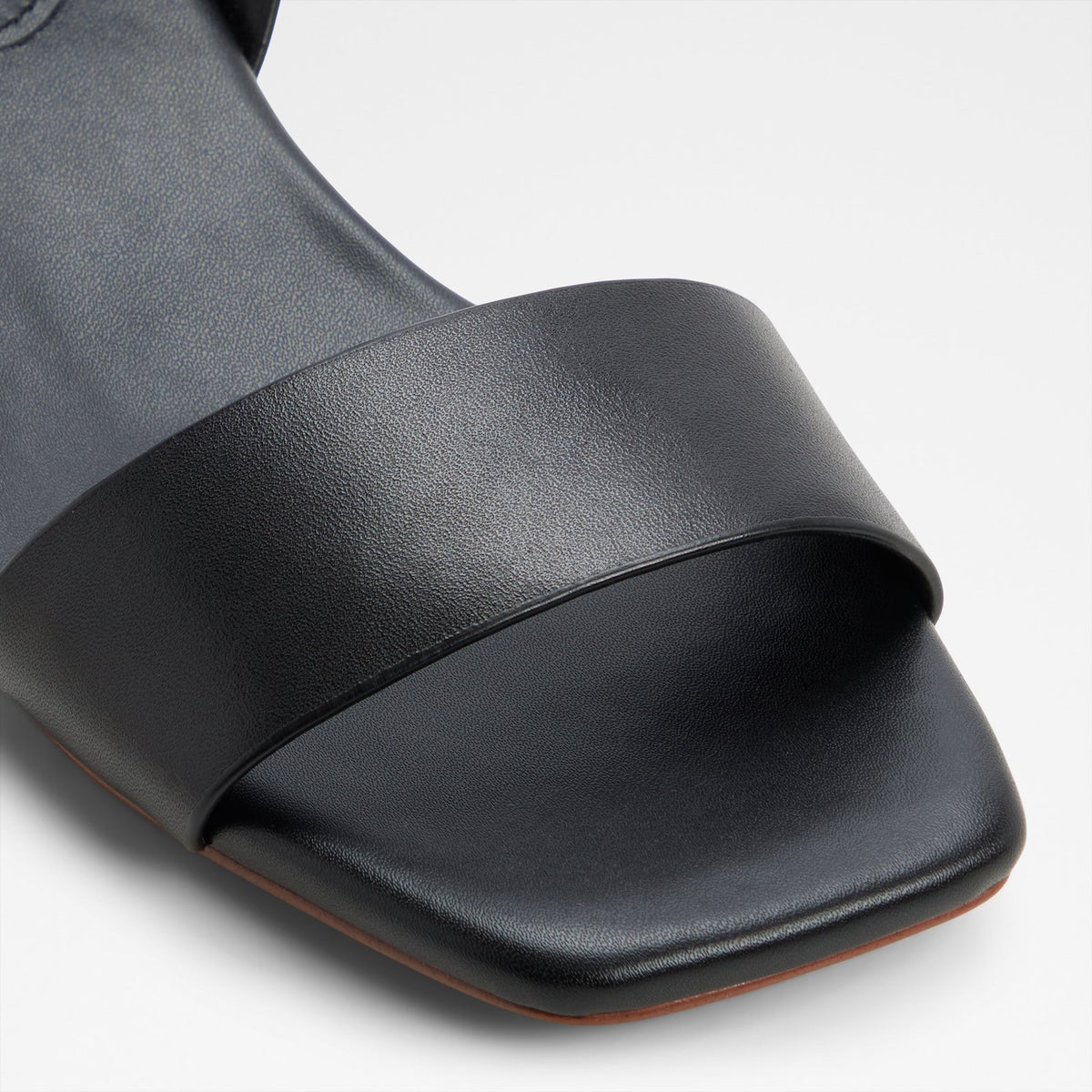 Dorenna - Black - image 4