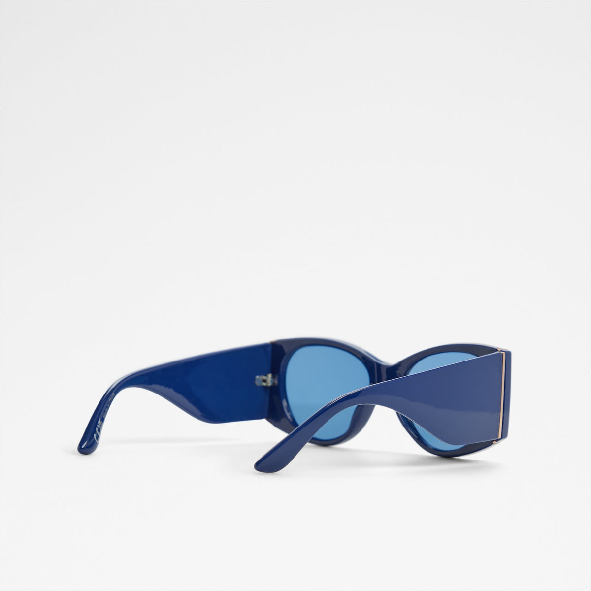 Eacham - Blue - image 2