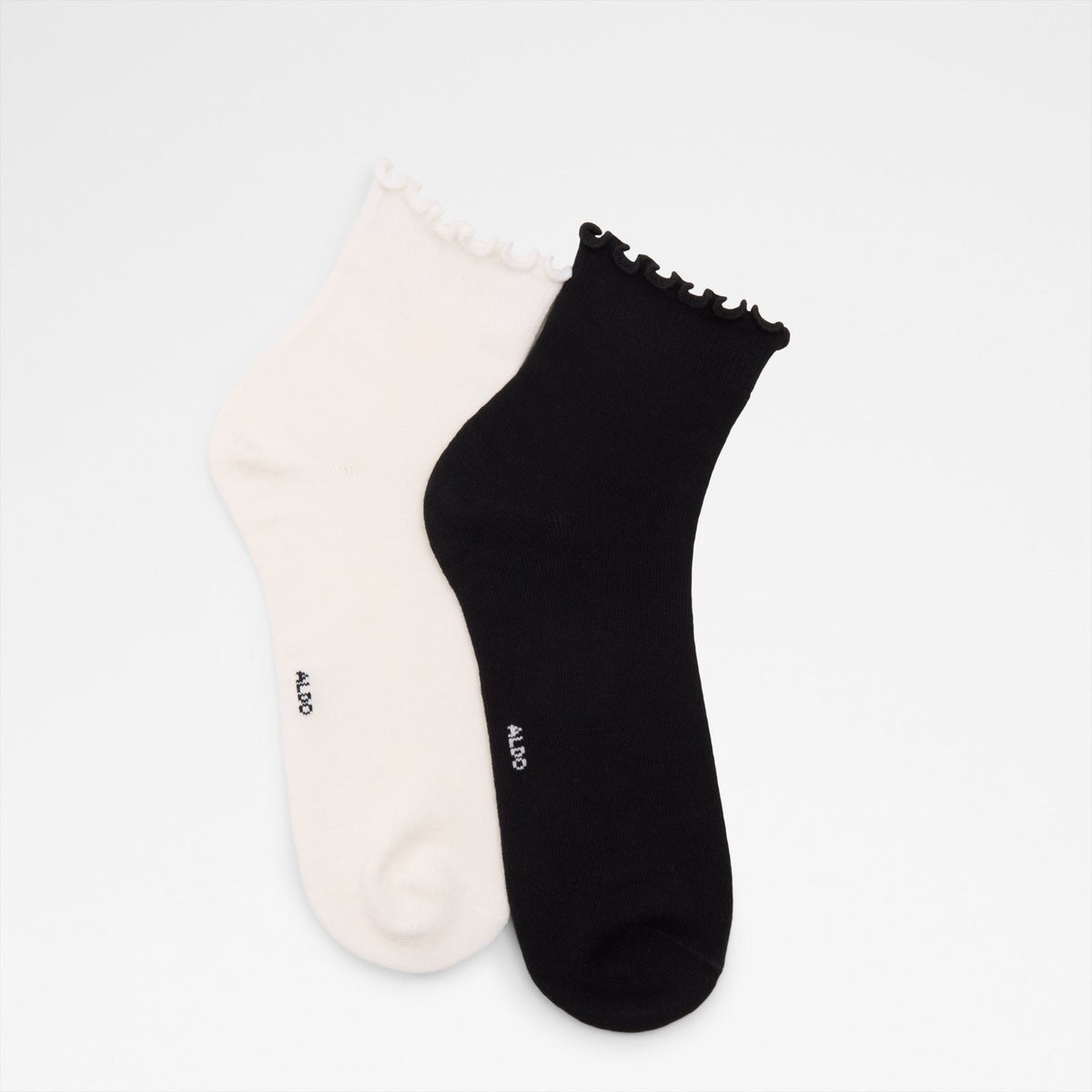 Frilluxe - Black - square image
