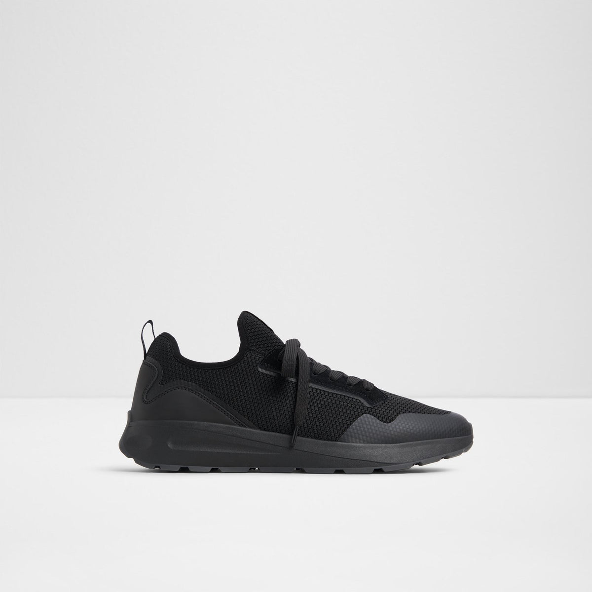 Garrick - Black - square image