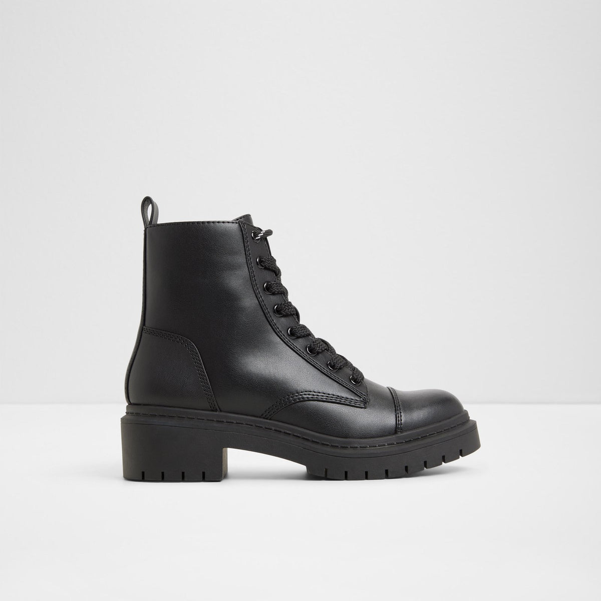 Goer - Black - square image