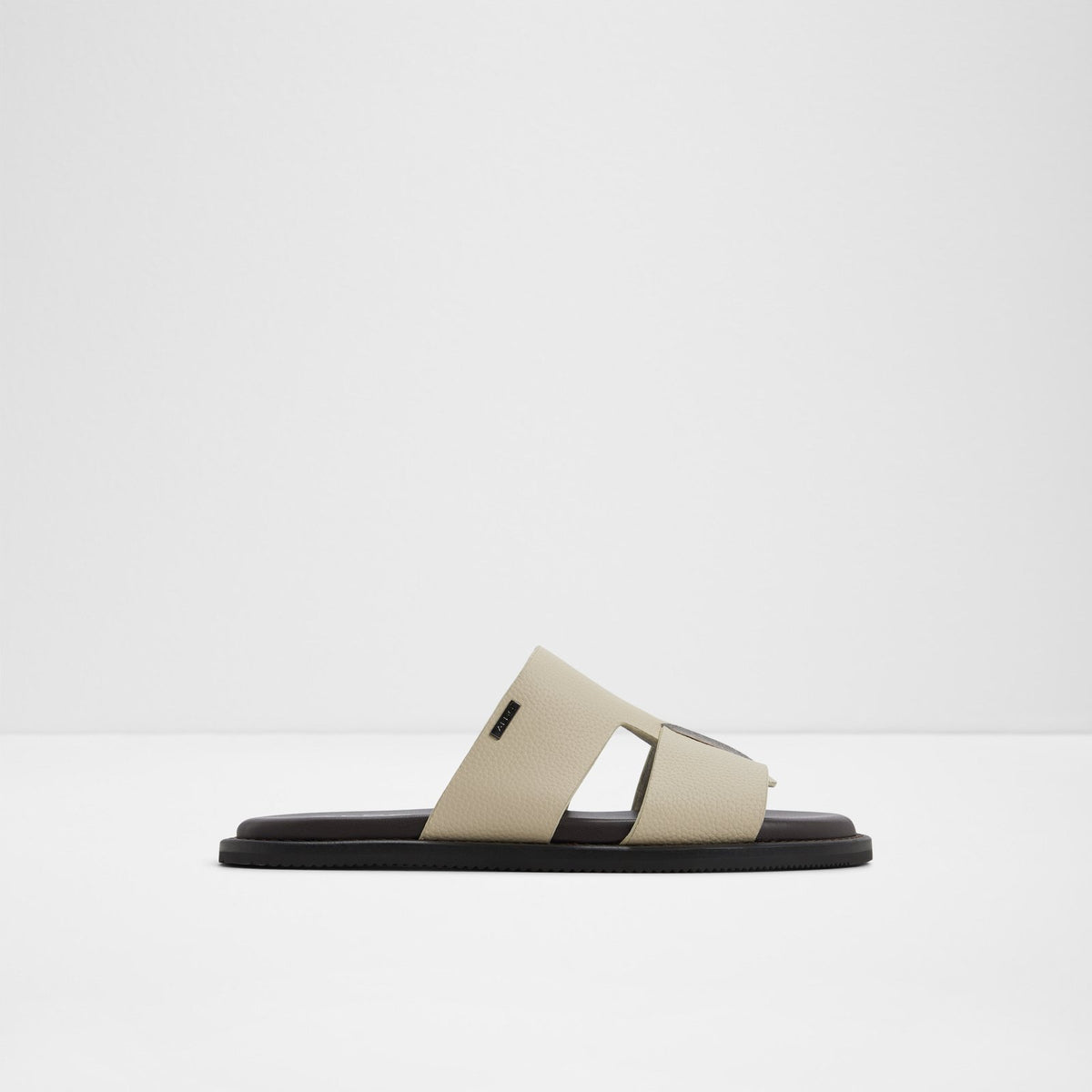 Gonzalo - White - square image