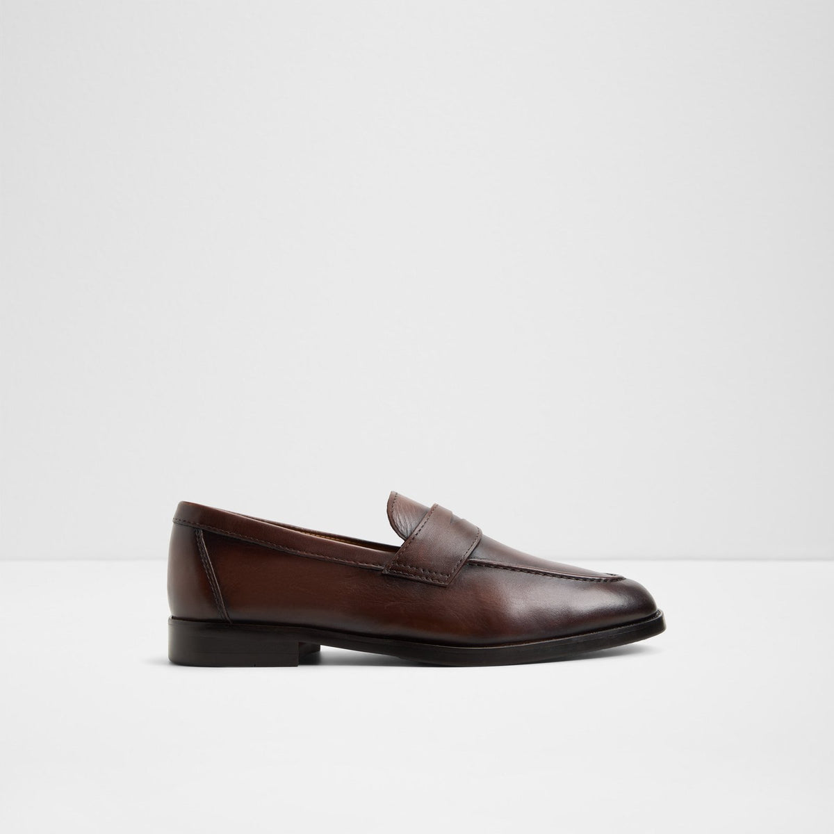 Iven - Dark Brown - square image
