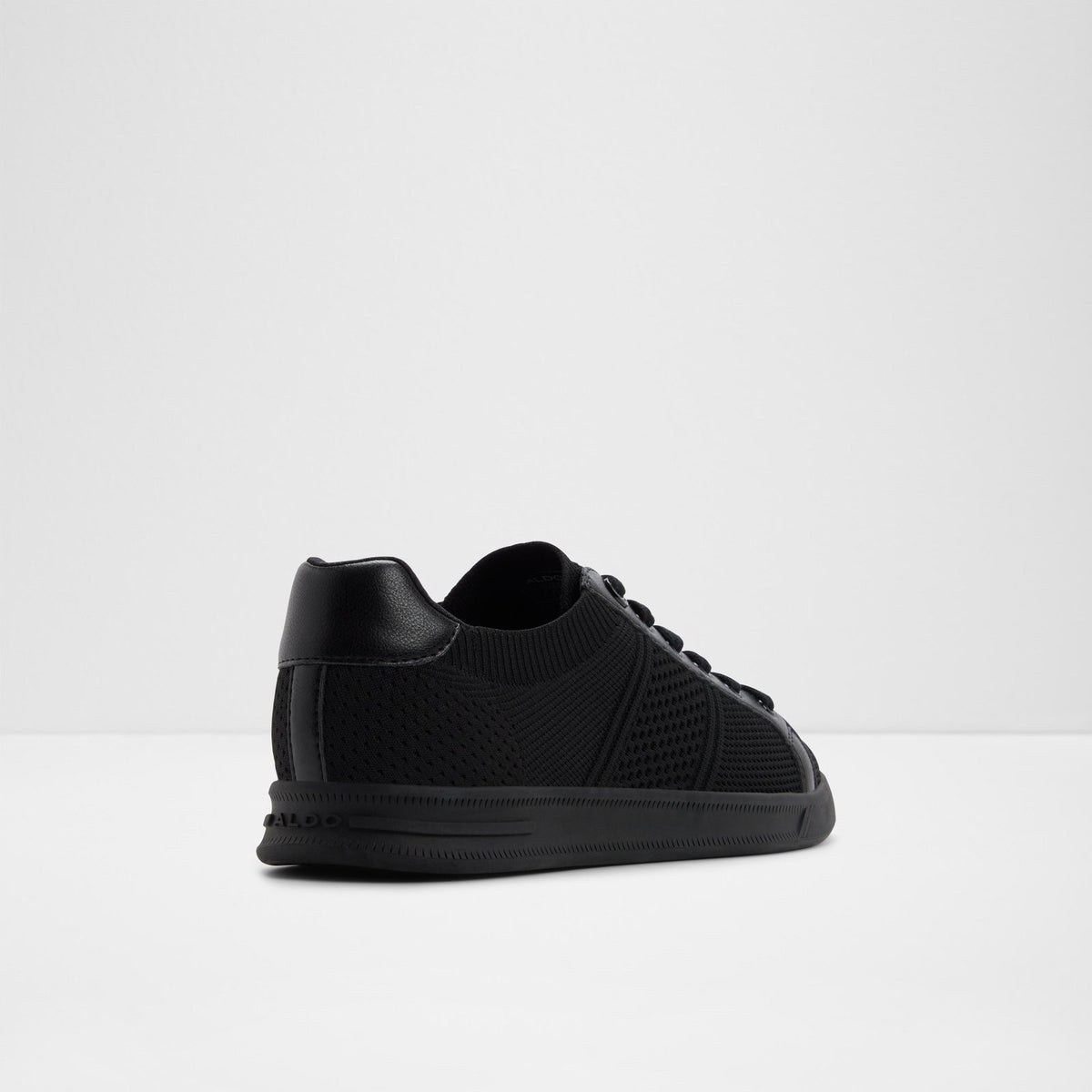 Joshy - Black - image 1