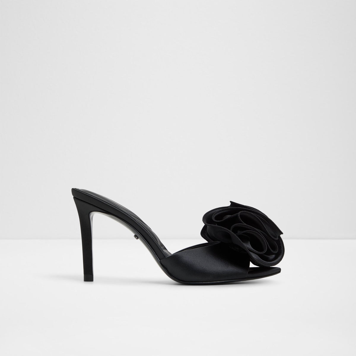 Maleficientmule - Black - square image