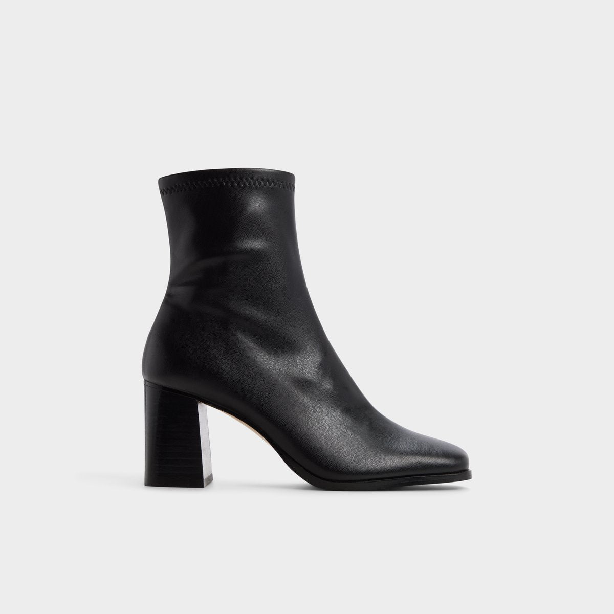 Marlo - Black - square image