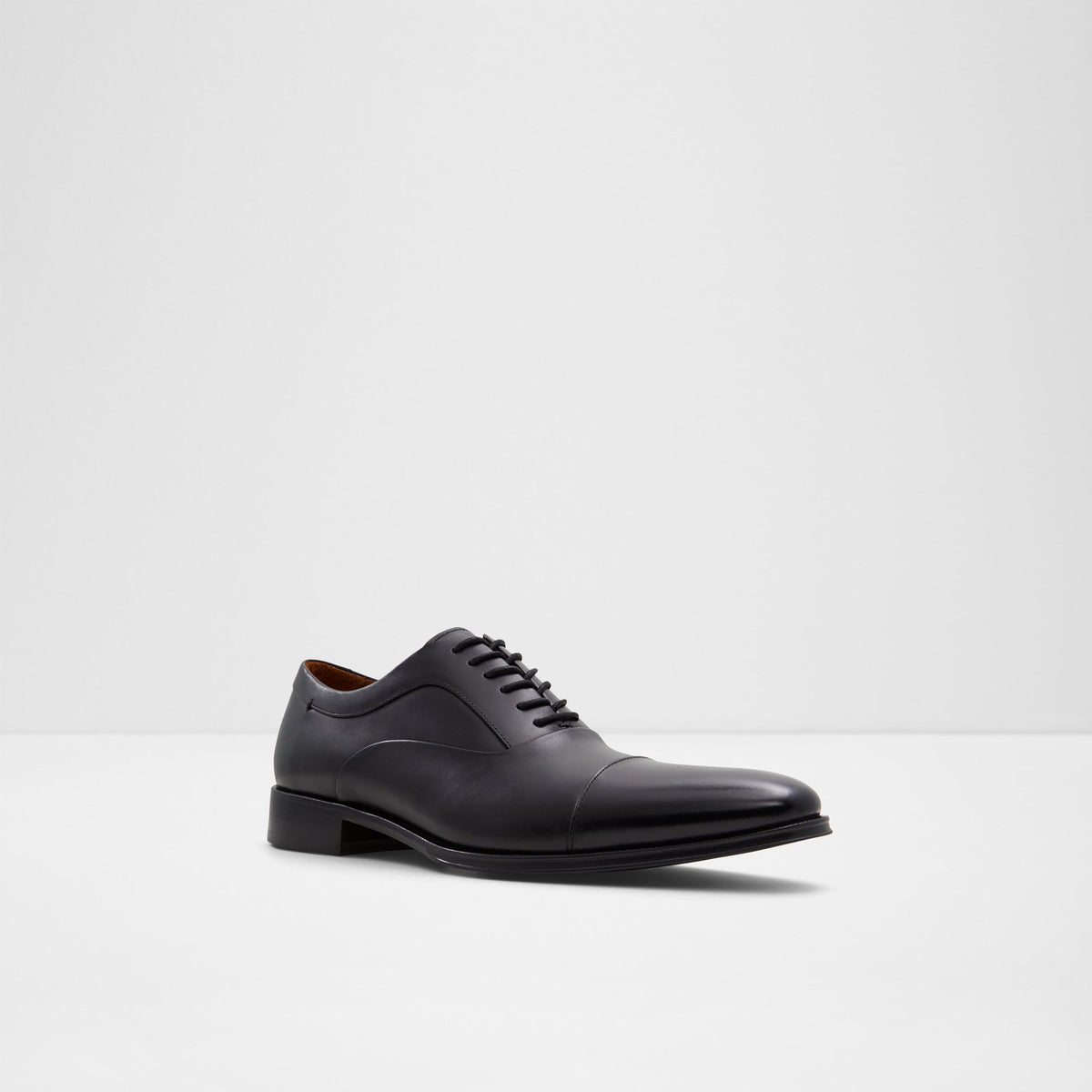 Osborne - BLACK - image 3