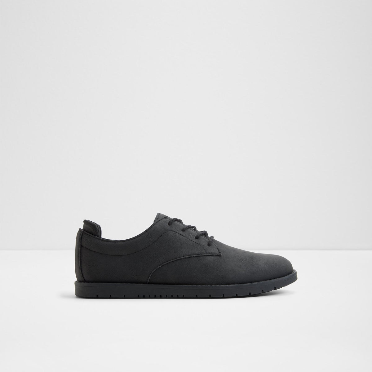 Pedro - Black (008) - square image