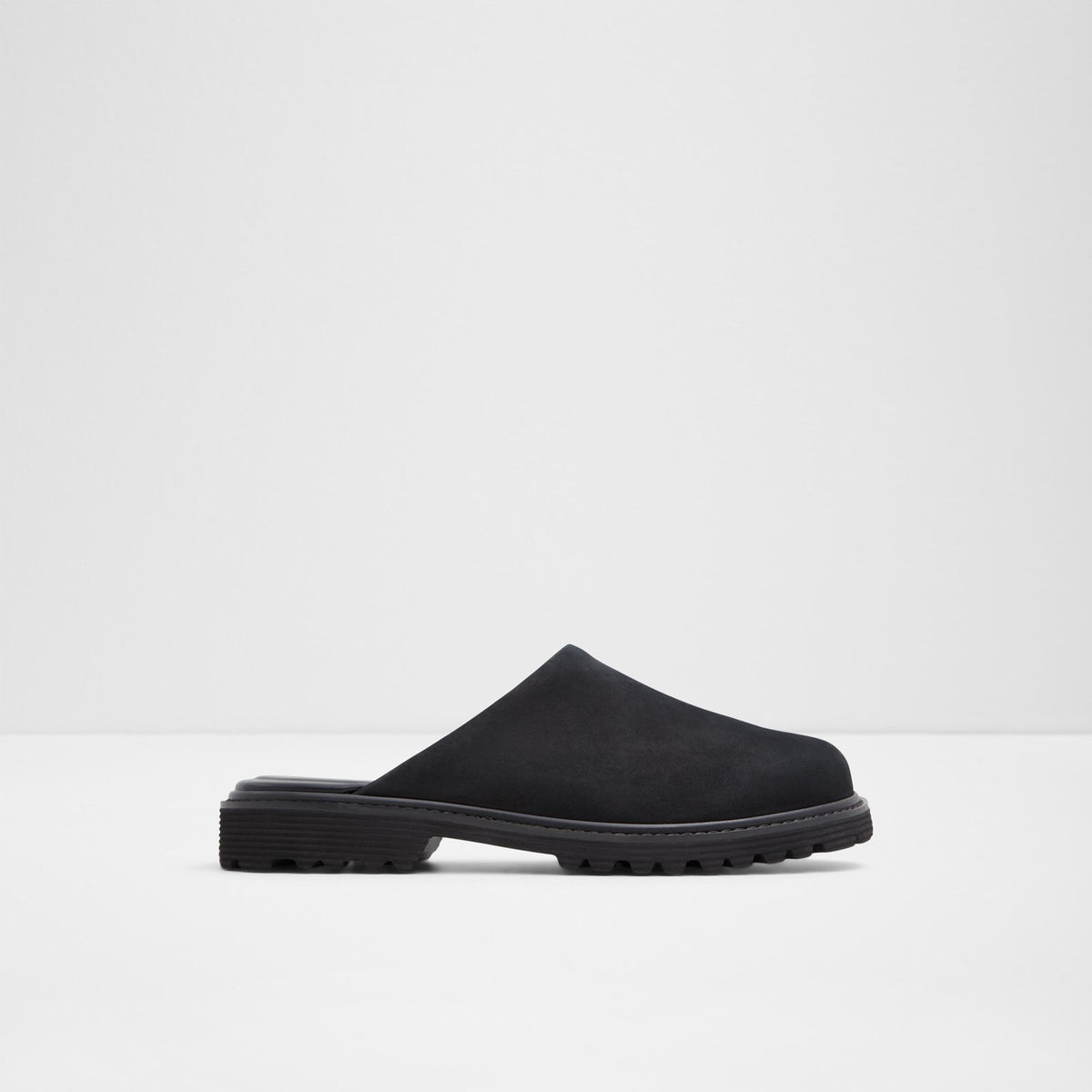 Piers - Black - square image