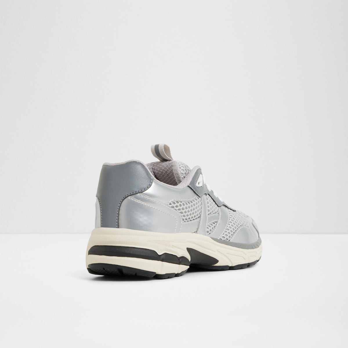 Pillowsnkr-L - Silver - image 1