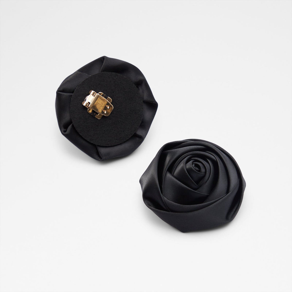 Serenade - Black - square image