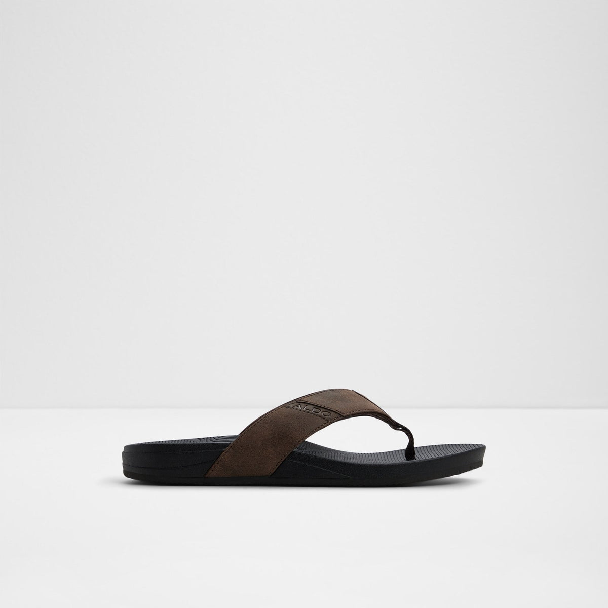 Steffen - Dark Brown - square image